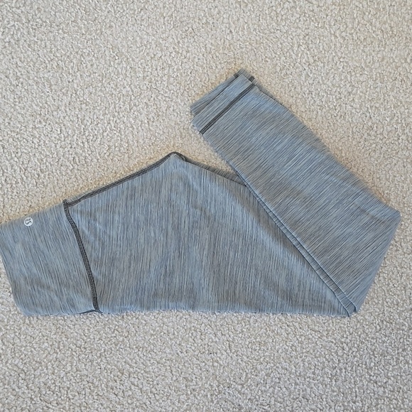 Lululemon Wunder Under HR Tight 25" Wee Are From Space Sage Olive Size 4 - Picture 11 of 16